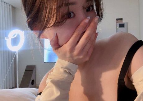 asuna onlyfans leak ass