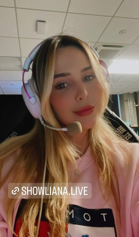 Showliana onlyfans