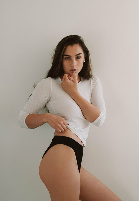 little harper lee onlyfans nudes