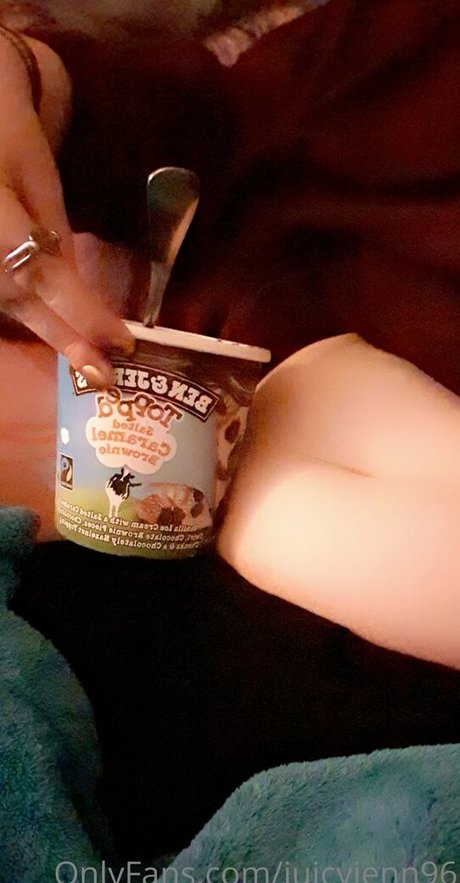 juicyjenn96 onlyfans tits