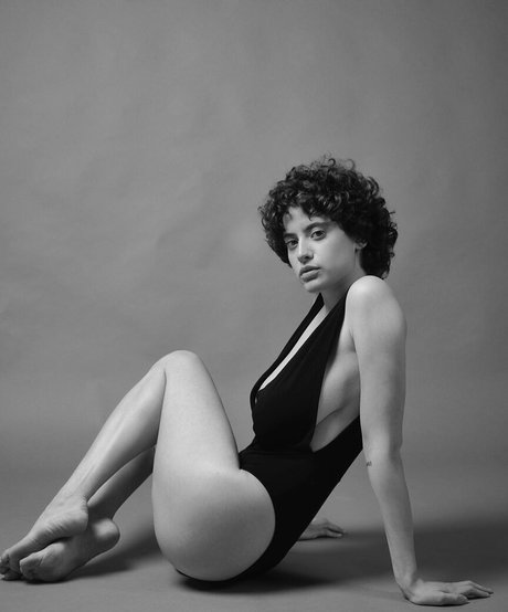 Anna Pittureri nudes onlyfans leaked