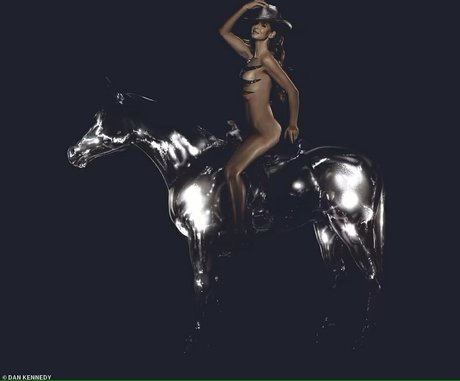 Trinny Woodall porn onlyfans