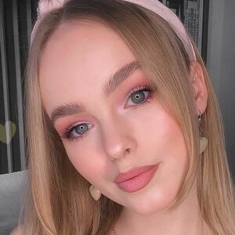 Lumoore onlyfans nude photos