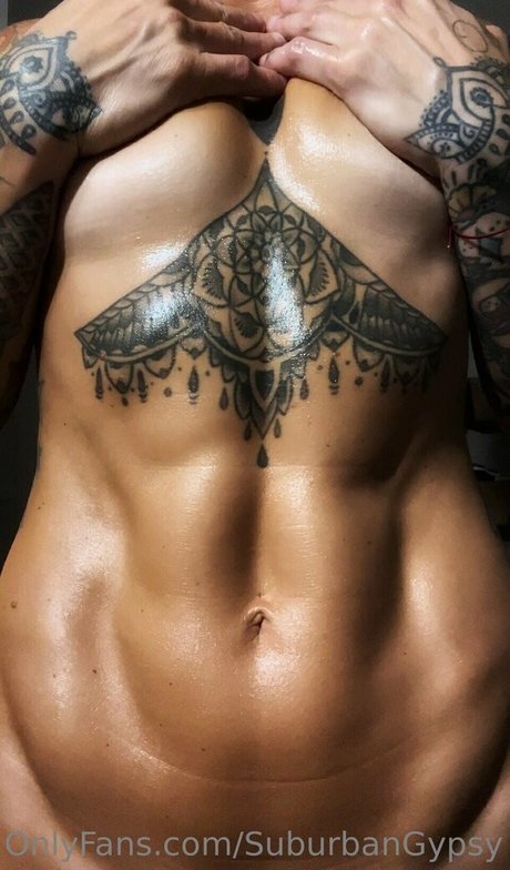 Suburban Gypsy onlyfans naked