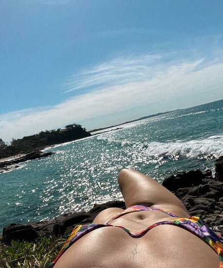 Strawbitty nudes onlyfans leaks