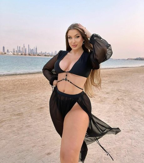 Ariella Eder onlyfans post