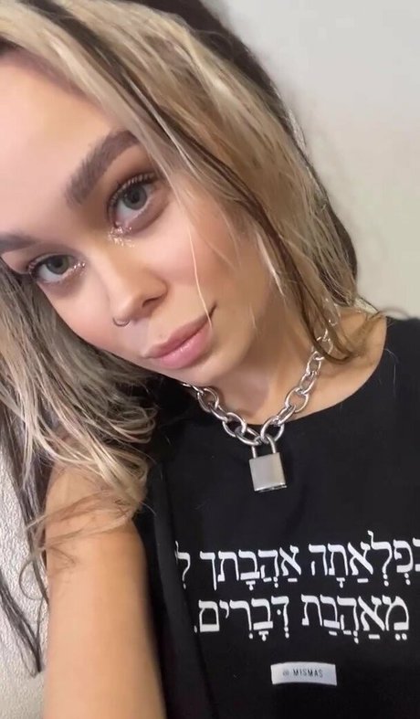 Ami Young only fans porn