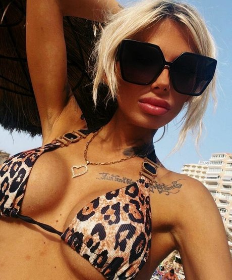 deeadivina leaked onlyfans sex tape