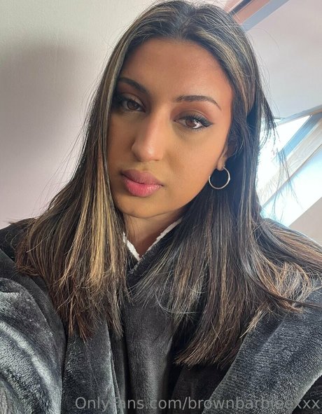 brownbarbieexxx only fans leak