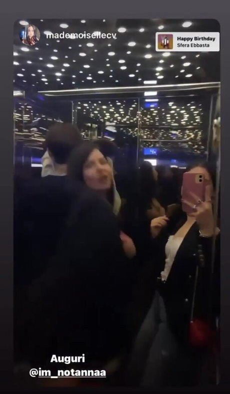 Anna Rebellato onlyfans sexy