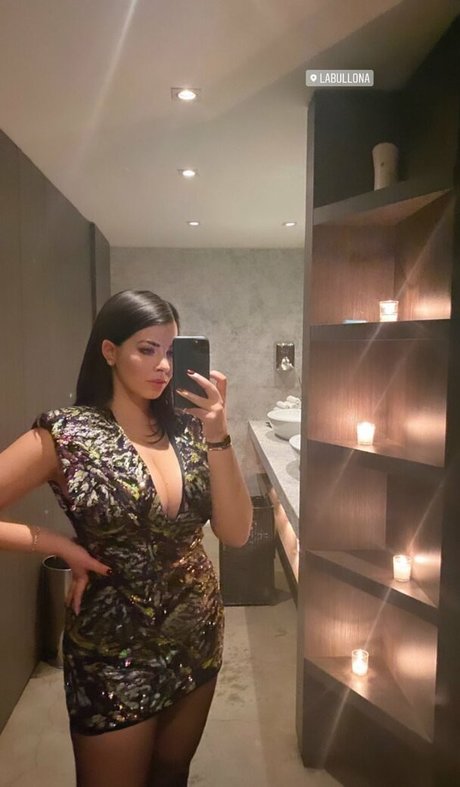 Anna Rebellato nude onlyfans leak