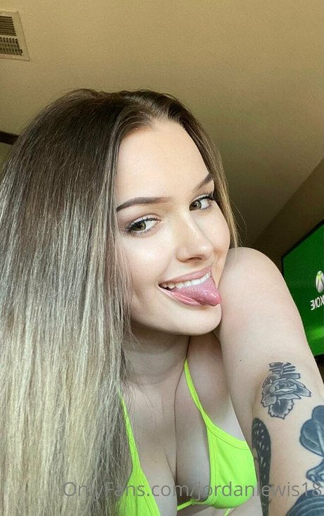 jordanlewis18 onlyfans naked