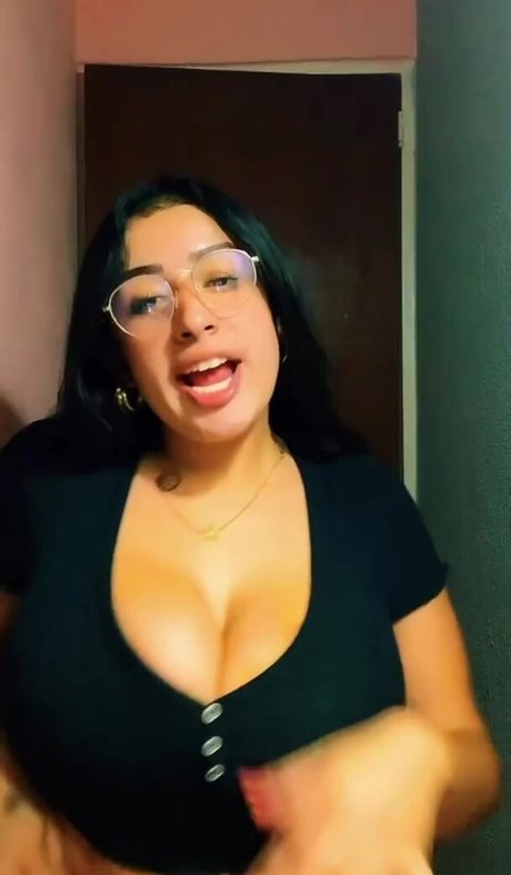 baelib onlyfans pics