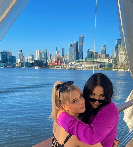 lips onlyfans hot sex picture