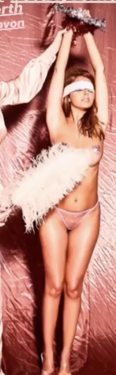 Zahia Dehar onlyfans sextape