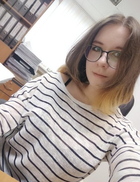 lapkieruni onlyfans free content