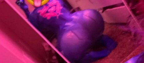 Kittiebl4de nude porn onlyfans