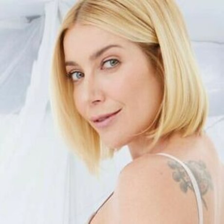 Luiza Possi new onlyfans leaks