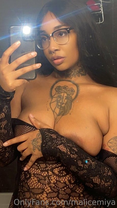 malicemiya nude leaked onlyfans