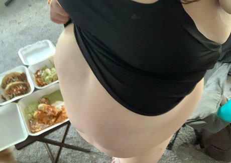 theillusiveham onlyfans post