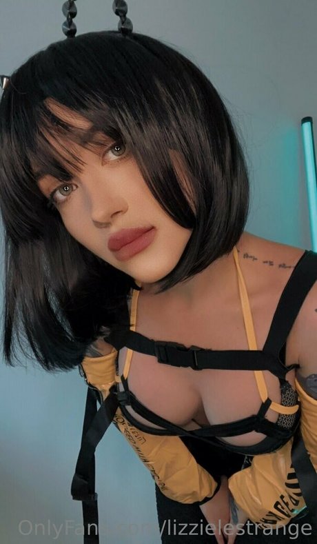 Lizzie Le Strange onlyfans sexy