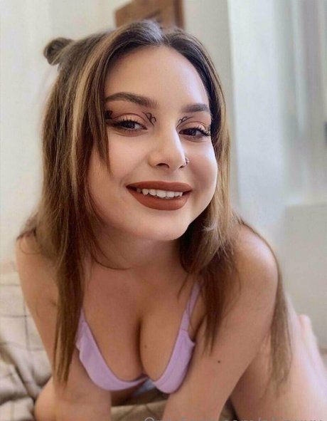 aliiaxxx onlyfans leaked dirtyship