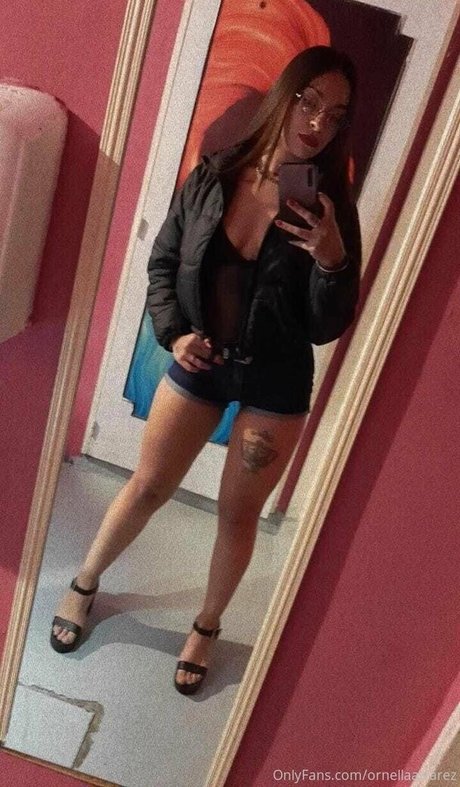 ornellaalvarez onlyfans leaked nude
