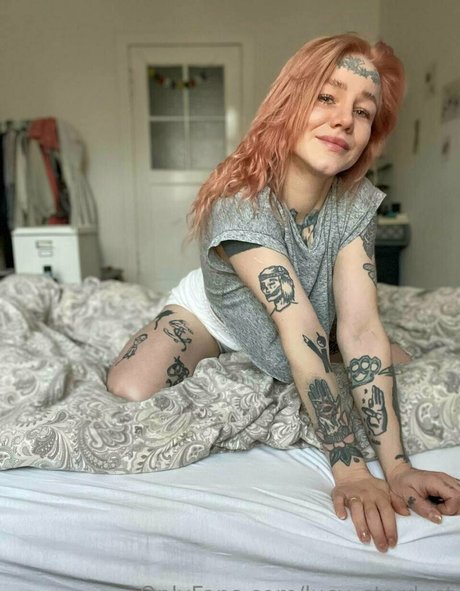 lucy stardust only fans pictures