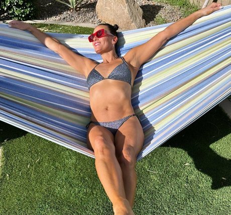 Heidi D Amelio onlyfans lean