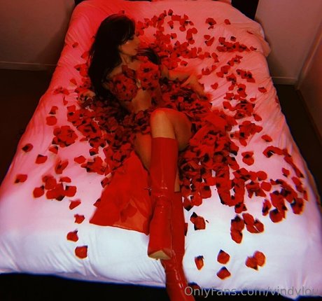 vindylou onlyfans explicit content