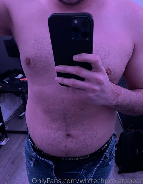 whitechocolatebear onlyfans nude leaks