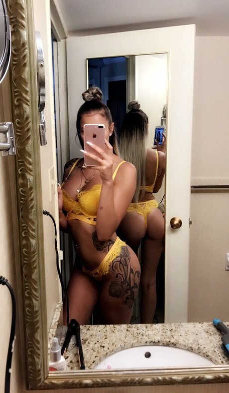 talynaxo tits onlyfans