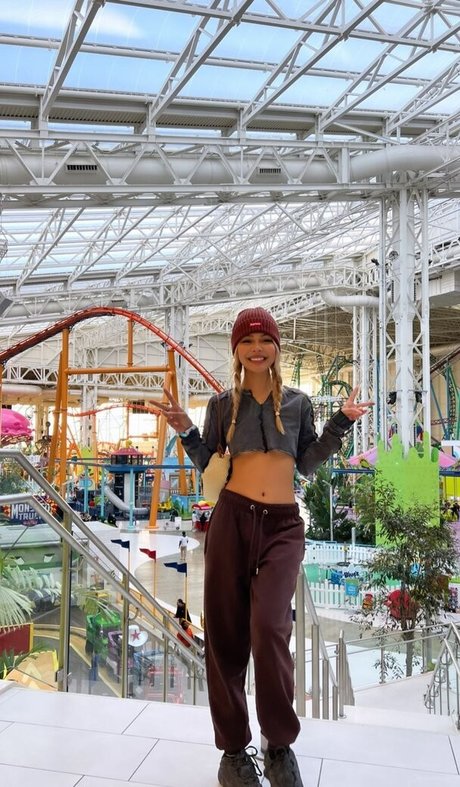 LilyMayMac onlyfans sexy