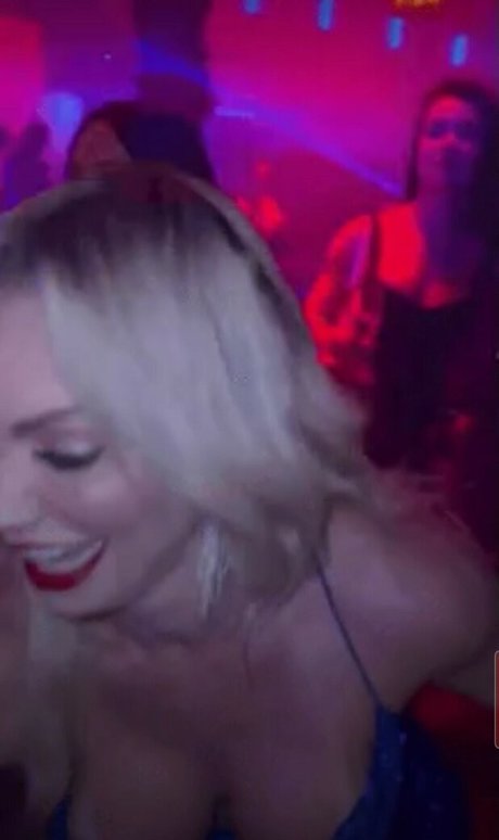 Vivi Winkler onlyfans leakd