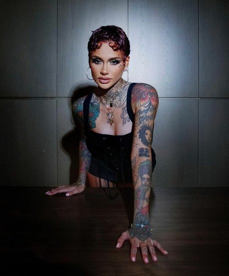 pegging onlyfans exclusive candids