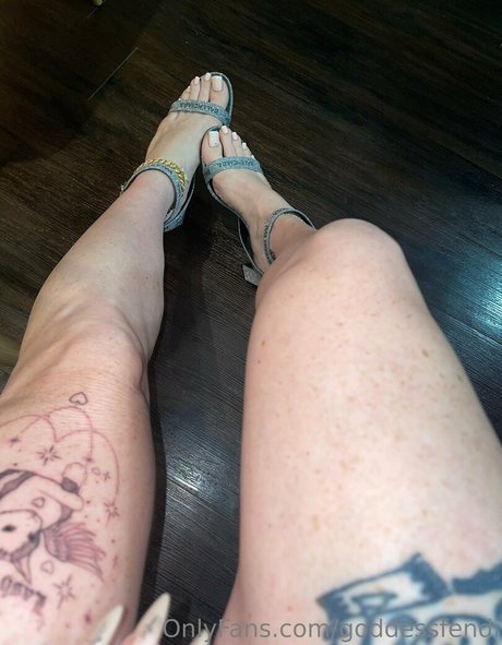 goddessfendi naked only fans