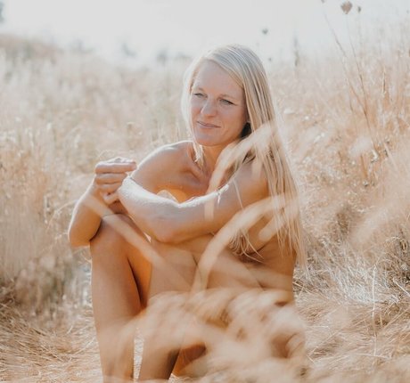 Alexandra Wennmacher onlyfans content leaked