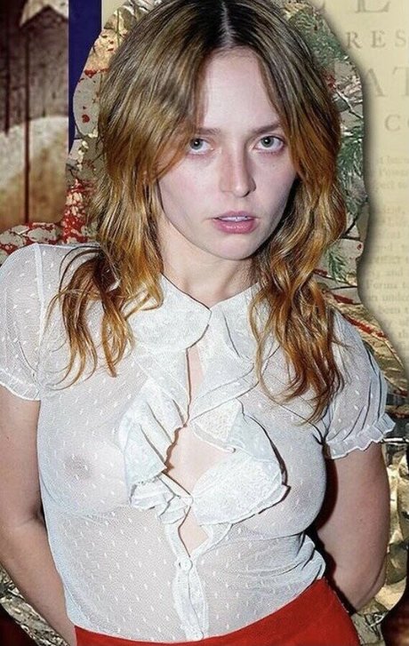 Alexis G Zall onlyfans naked