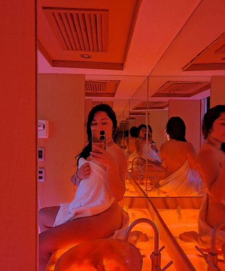 Kenia Cubos onlyfans naked leaked