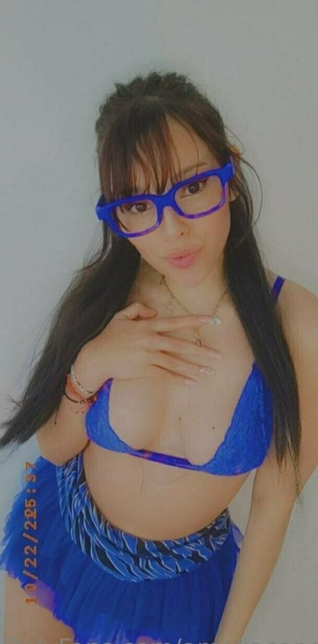 black lesbian onlyfans pretty scene