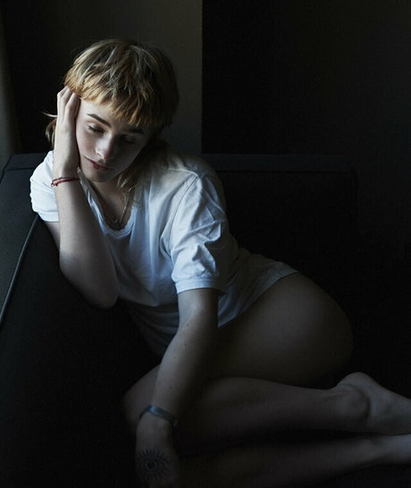 Esther Rose McGregor onlyfans leak free