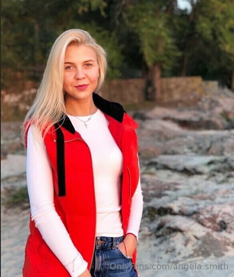 angela smith onlyfans sex
