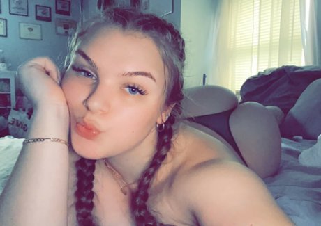 EmilyLittless porn only fans