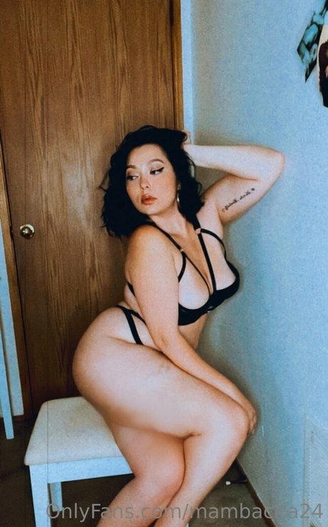 mambacita24 onlyfans nude content