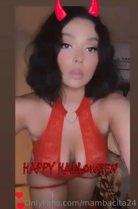 mambacita24 nudes only fans
