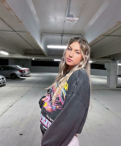 cydneekinslow onlyfans naked leak