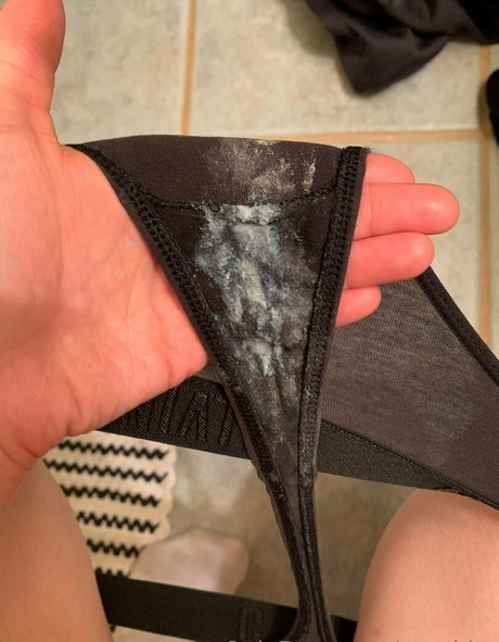 xraebby onlyfans strip tease