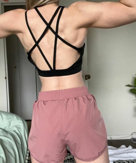 Petitenfit onlyfans sexy