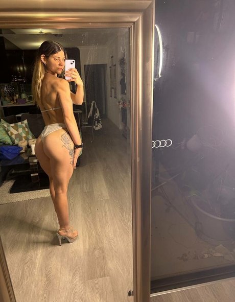 emily gracee onlyfans nude leaked