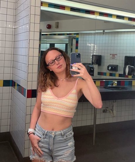 MuscleMommy002 only fans nudes